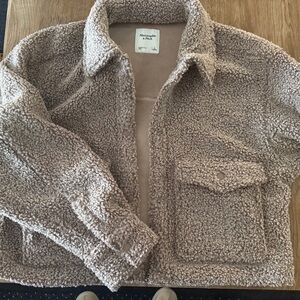Abercrombie & Fitch Beige Sherpa Jacket